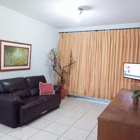Apartamento Familia A 10 Mim Da Praia Do Forte Em קאבו פריו מראה חיצוני תמונה